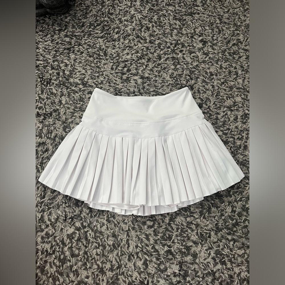 GoldHinge White Pleated Tennis Skirt Size XS